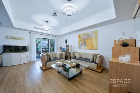 Βίλα σε Arabian Ranches, Dubai, ΗΑΕ 3 υπνοδωμάτια, 214 τ.μ. Αρ. 738419 - φωτογραφία 4