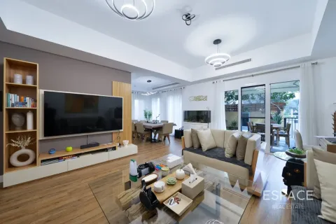 Βίλα σε Arabian Ranches, Dubai, ΗΑΕ 3 υπνοδωμάτια, 214 τ.μ. Αρ. 738419 - φωτογραφία 3