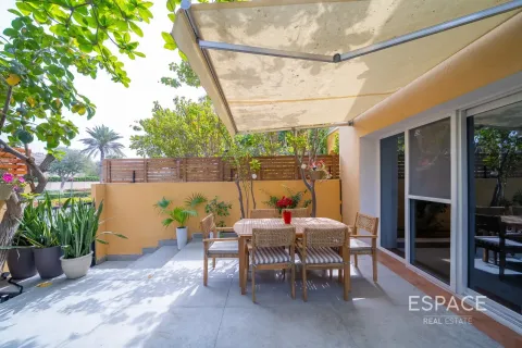 Βίλα σε Arabian Ranches, Dubai, ΗΑΕ 3 υπνοδωμάτια, 214 τ.μ. Αρ. 738419 - φωτογραφία 20