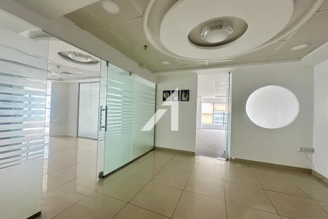 Bureau à louer à Barsha Heights (Tecom), Dubai, EAU 143 m2 № 702067 - photo 2
