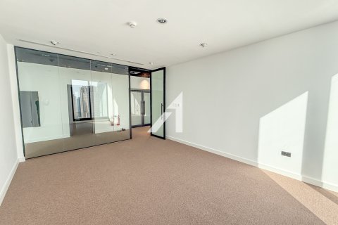 Birojs Dubai Marinajā, AAE 667 m2 Nr. 702061