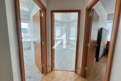 Sheikh Zayed Road、Dubai、UAE にあるオフィスの賃貸物件 124 m2、No702066 - 写真 6