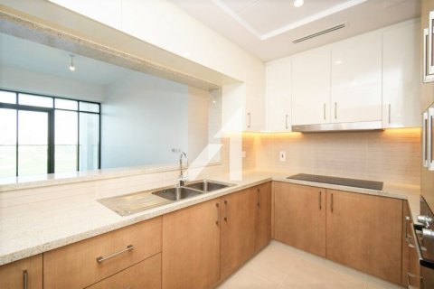 Huoneisto The Hills, Dubai, Arabiemiraatit 3 makuuhuonetta, 193 m2 № 702064 - kuva 18