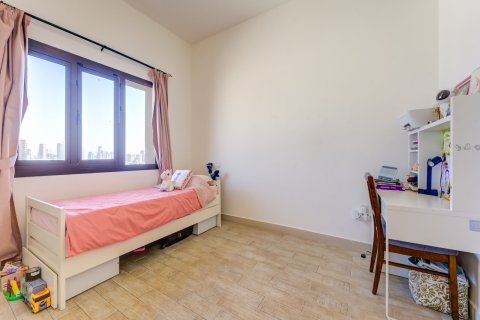 Lägenhet till försäljning i Dubai, UAE 2 sovrum, 127 kvm Nr. 695982 - fotografi 12