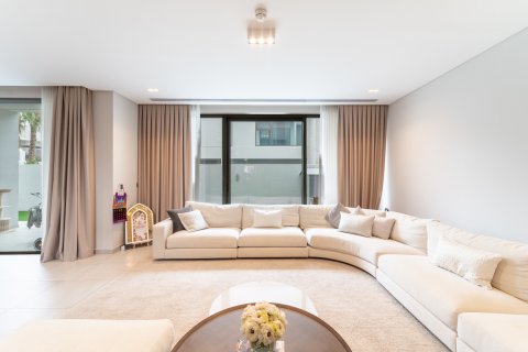 Купити віллу в Дубай, ОАЕ 4 спальні, 334м2, № 695984 - фото 4