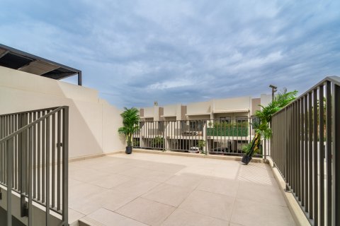 Купити віллу в Дубай, ОАЕ 4 спальні, 334м2, № 695984 - фото 11