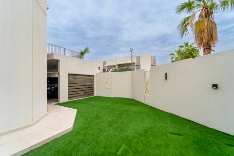 Купити віллу в Дубай, ОАЕ 4 спальні, 334м2, № 695984 - фото 16