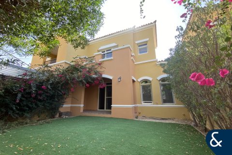 Villa til salgs i Arabian Ranches, Dubai, Emiratene 2 soverom, 175 kvm Nr. 667475 - Foto 1