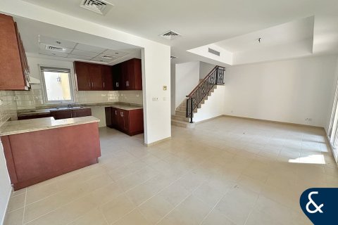 Villa til salgs i Arabian Ranches, Dubai, Emiratene 2 soverom, 175 kvm Nr. 667475 - Foto 2