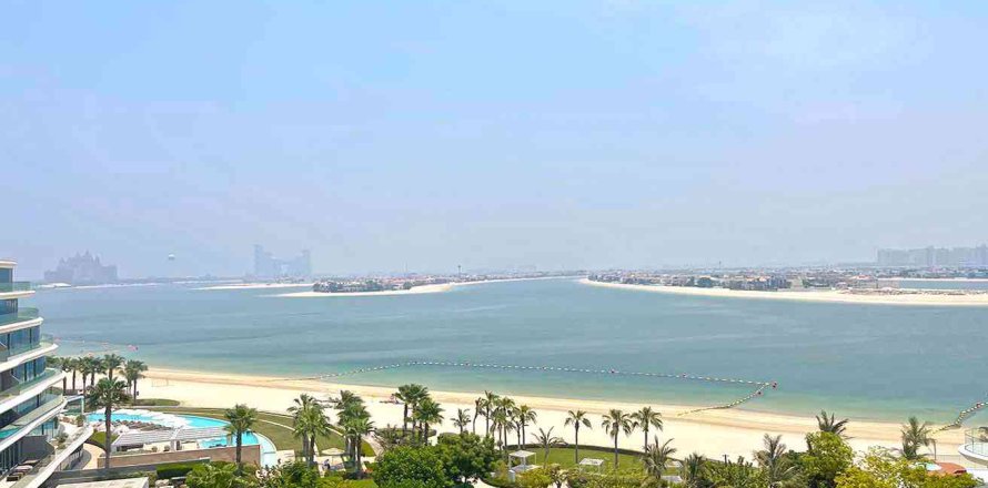 Penthouse lakás itt: Palm Jumeirah, Dubai, EAE, 3 hálószoba, 652 m², azonosító: 696219