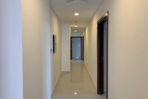Leilighet til salgs i Wadi Al Safa 3, Dubai, Emiratene 2 soverom, 226 kvm Nr. 696221 - Foto 11