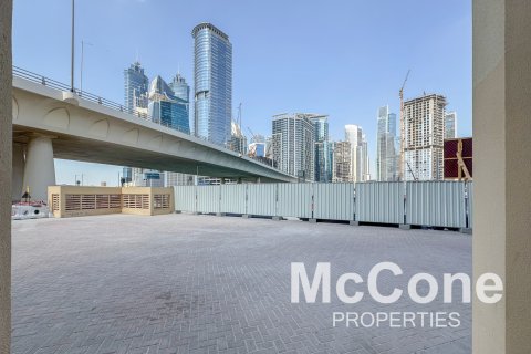 Зняти в оренду магазин в Бизнес-Бэй, Дубай, ОАЕ 104.24м2, № 587317 - фото 9