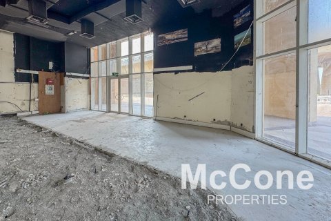 Зняти в оренду магазин в Бизнес-Бэй, Дубай, ОАЕ 104.24м2, № 587317 - фото 4