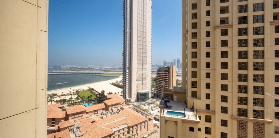 Korter asukohaga Dubai, AÜE: 1 magamistoaga, 102.3 m² Nr 610415