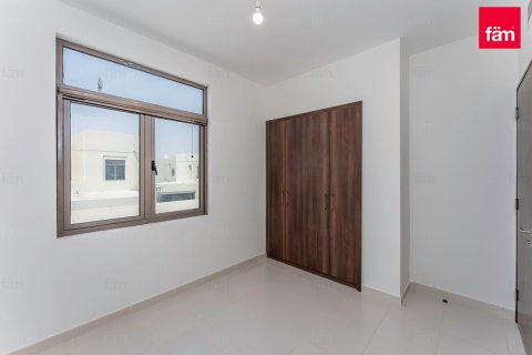Villa in Reem, Dubai, UAE 3 bedrooms, 274.3 sq.m. № 760504 - photo 10