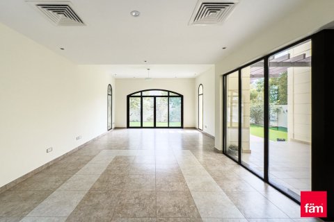 Kuća u nizu u gradu Dubai, UAE 4 spavaće sobe, 423.9 m2 Br. 760502 - Slika 24