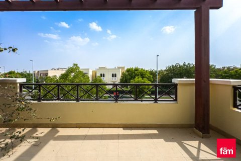 Kuća u nizu u gradu Dubai, UAE 4 spavaće sobe, 423.9 m2 Br. 760502 - Slika 7
