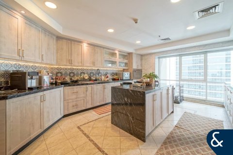 Lägenhet till försäljning i Dubai Marina, Dubai, UAE 3 sovrum, 330 kvm Nr. 666934 - fotografi 10