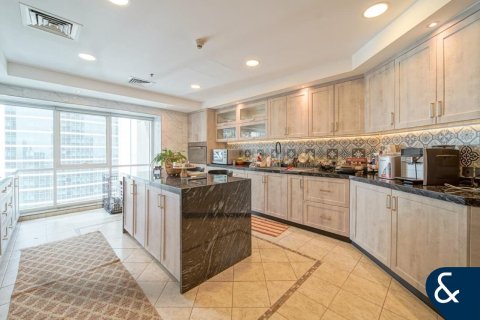 Lägenhet till försäljning i Dubai Marina, Dubai, UAE 3 sovrum, 330 kvm Nr. 666934 - fotografi 7