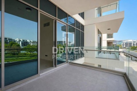 Meydan, Dubai, UAE의 임대용 아파트 침실 2개, 142.61제곱미터 번호 759678 - 사진 13