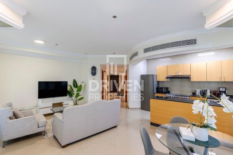 Appartamento in vendita a Dubai Marina, Dubai, EAU 2 camere da letto, 125.14 mq. № 742384 - foto 2