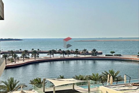 Apartament në Al Raha Beach, Abu Dhabi, Emiratet e Bashkuara Arabe 2 dhoma gjumi, 149 m2. № 604609 - Foto 1