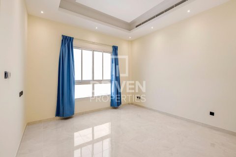 Villa in Wadi Al Amardi, Dubai, UAE 6 bedrooms, 604 sq.m. № 655131 - photo 20