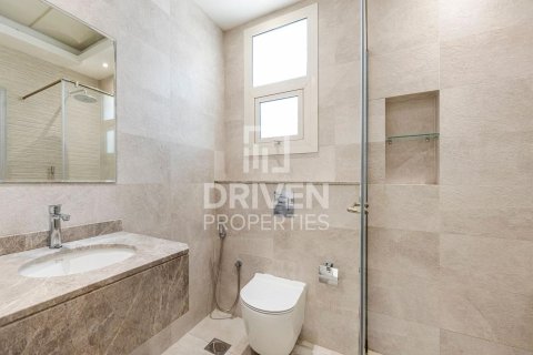 Villa in Wadi Al Amardi, Dubai, UAE 6 bedrooms, 604 sq.m. № 655131 - photo 24