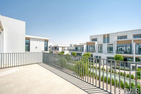 Shtëpi në qytet në Arabian Ranches 3, Dubai, Emiratet e Bashkuara Arabe 4 dhoma gjumi, 221 m2. № 646294 - Foto 8