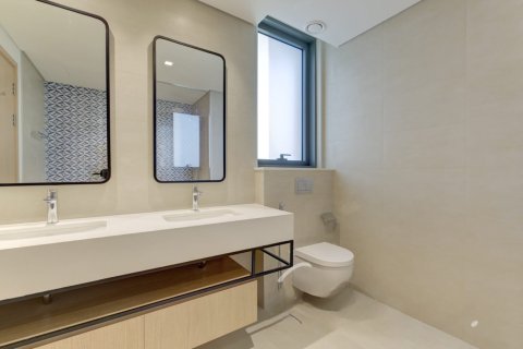 Appartement te huur in Mina Rashid, Dubai, VAE 3 slaapkamers, 224 vr.m., nr 693517 - foto 13