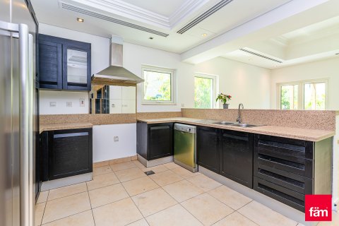 Vilă de închiriat în Al Furjan, Dubai, EAU 4 dormitoare, 600 mp. №660325 - poză 6