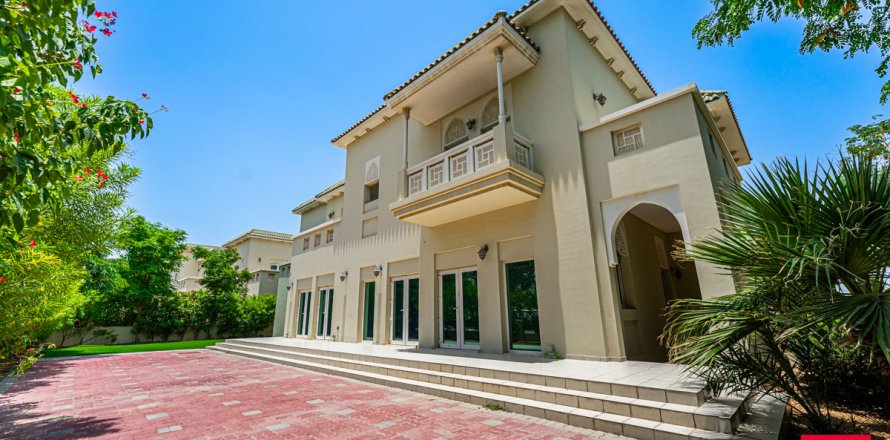Vilă în Al Furjan, Dubai, EAU 4 dormitoare, 600 mp.  №660325