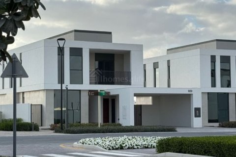 Dubai South (Dubai World Central), Dubai, संयुक्त अरब अमीरात में विला, 4 बेडरूम, 564 वर्ग मीटर, संख्या 694695 - फ़ोटो 8