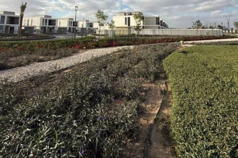 Villa para venda em Dubai South (Dubai World Central), Dubai, EAU 4 quartos, 564 m2 № 694695 - foto 2