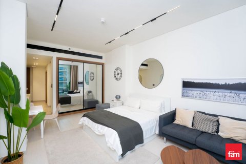 Apartment i Business Bay, Dubai, UAE 58.2 kvm № 721643