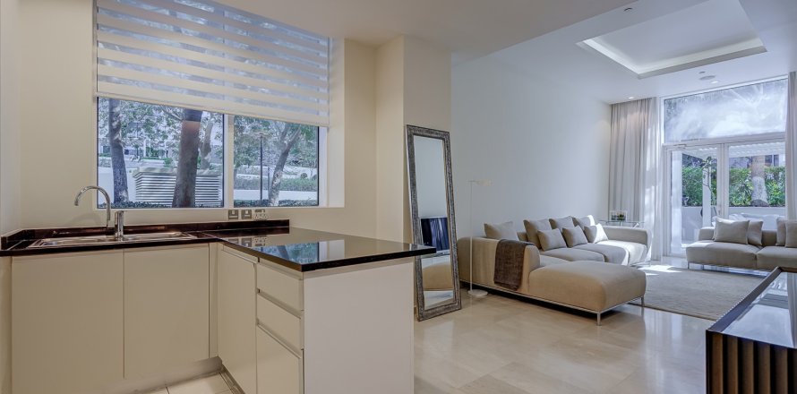 Lakás itt: Palm Jumeirah, Dubai, EAE, 1 hálószoba, 132 m², azonosító: 719138
