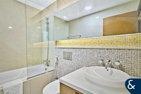 Wohnung zum Verkauf in Downtown Dubai (Downtown Burj Dubai), Dubai, VAE 1 Schlafzimmer, 69 m2 Nr. 667407 - Foto 8