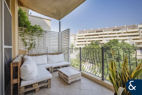 Lägenhet till försäljning i Motor City, Dubai, UAE 2 sovrum, 131 kvm Nr. 667411 - fotografi 11