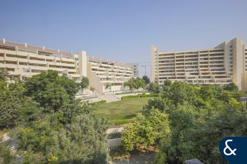 Lägenhet till försäljning i Motor City, Dubai, UAE 2 sovrum, 131 kvm Nr. 667411 - fotografi 13