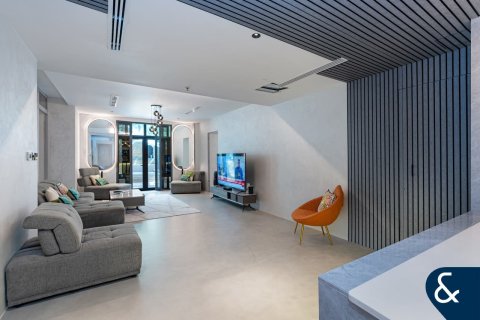 Apartment in Downtown Dubai (Downtown Burj Dubai), UAE 2 bedrooms, 245 sq.m. № 667412 - photo 1