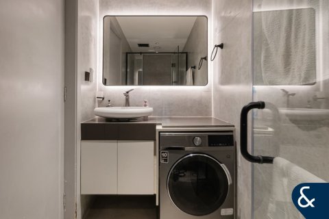 Apartment in Downtown Dubai (Downtown Burj Dubai), UAE 2 bedrooms, 245 sq.m. № 667412 - photo 9