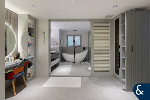 Apartment in Downtown Dubai (Downtown Burj Dubai), UAE 2 bedrooms, 245 sq.m. № 667412 - photo 13