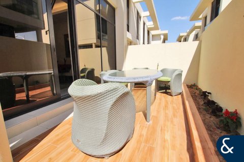 DAMAC Hills (Akoya by DAMAC), Dubai, संयुक्त अरब अमीरात में विला, 3 बेडरूम, 190 वर्ग मीटर, संख्या 667413 - फ़ोटो 6