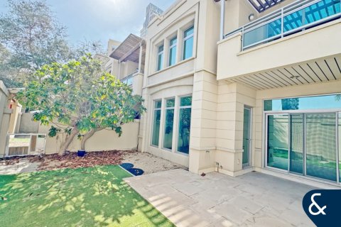 Vilă de vânzare în Dubai Marina, Dubai, EAU 3 dormitoare, 408 mp. №667408 - poză 19