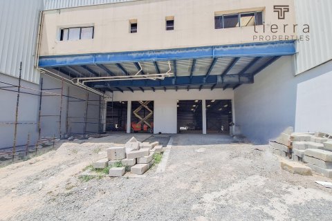 Magazinë në Al Quoz, Dubai, Emiratet e Bashkuara Arabe 3911.2 m2. № 571571 - Foto 5