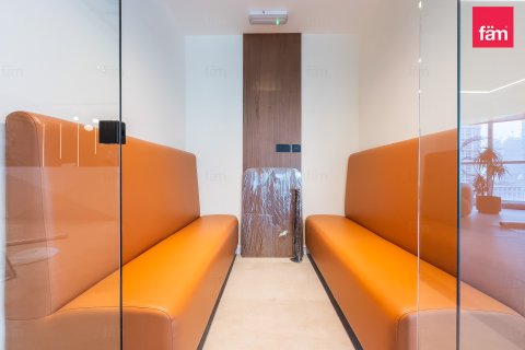 Oficiu de închiriat în Business Bay, Dubai, EAU 200.2 mp.  №703623 - poză 11
