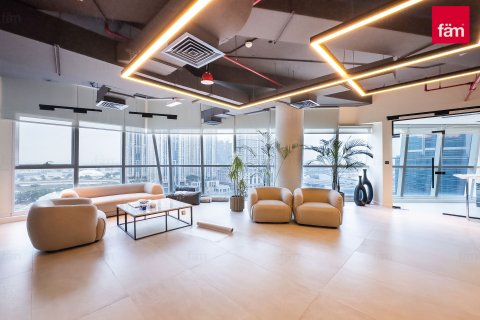 Oficiu de închiriat în Business Bay, Dubai, EAU 200.2 mp.  №703623 - poză 7