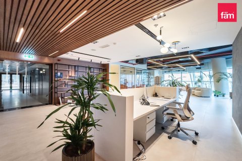 Oficiu de închiriat în Business Bay, Dubai, EAU 200.2 mp.  №703623 - poză 5
