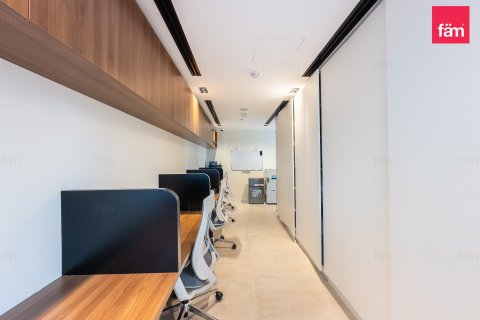 Oficiu de închiriat în Business Bay, Dubai, EAU 200.2 mp.  №703623 - poză 16