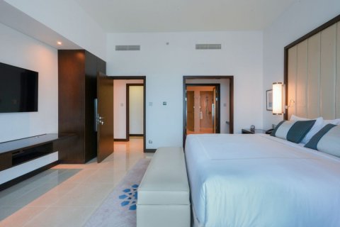 Apartment in The Marina, Abu Dhabi, UAE 1 bedroom, 93 sq.m. № 594966 - photo 11